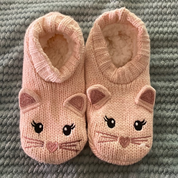 Source Unknown Shoes - Pink Cat Slippers